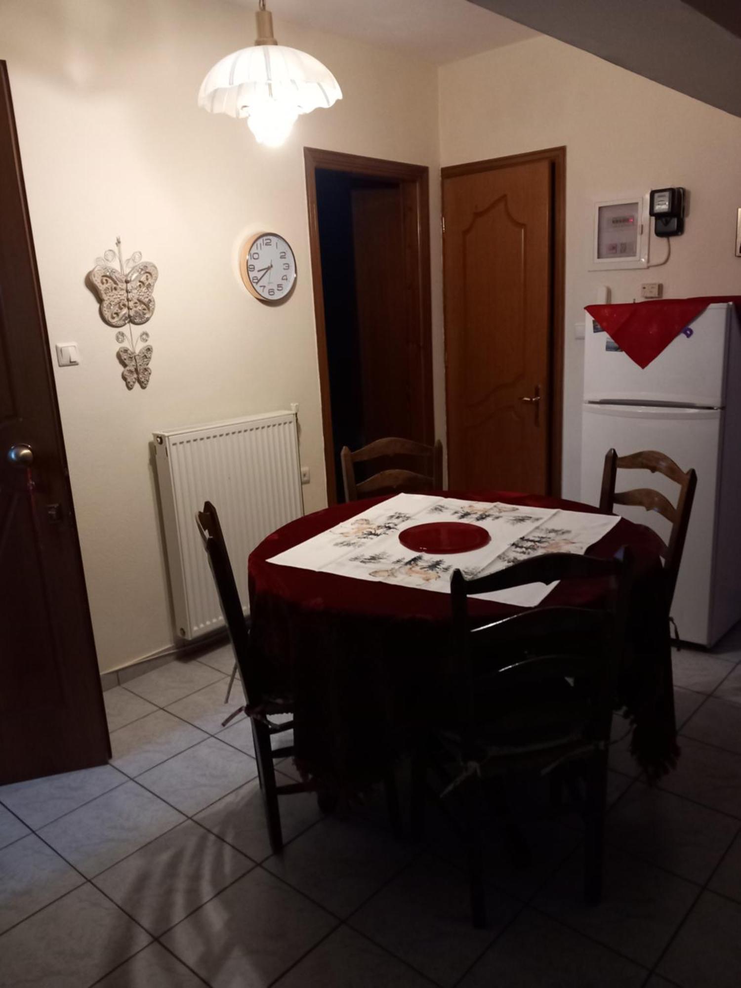Poly'S Cozy Home Волос Экстерьер фото