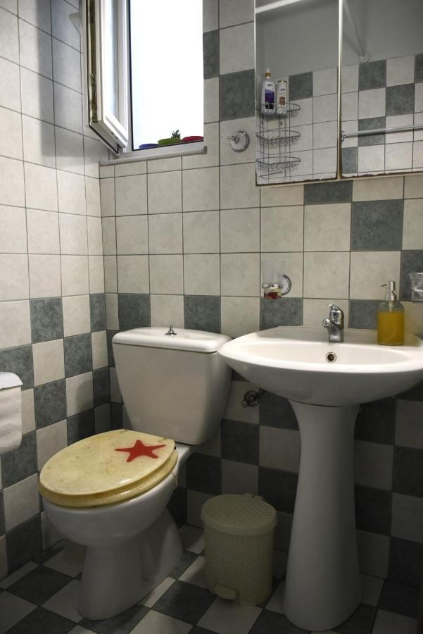 Poly'S Cozy Home Волос Экстерьер фото