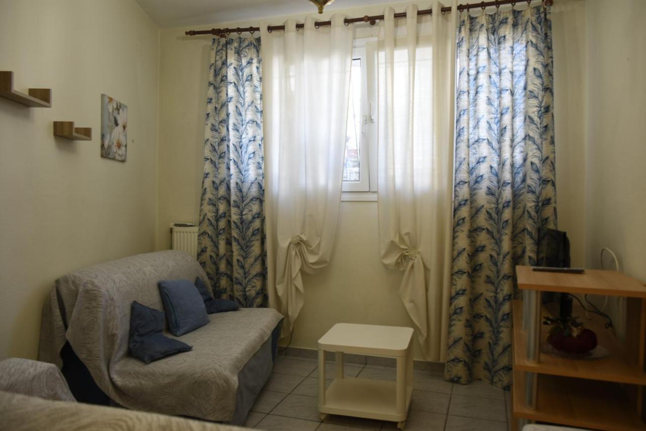 Poly'S Cozy Home Волос Экстерьер фото